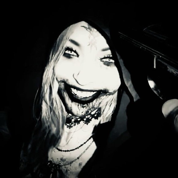 naayaaa_